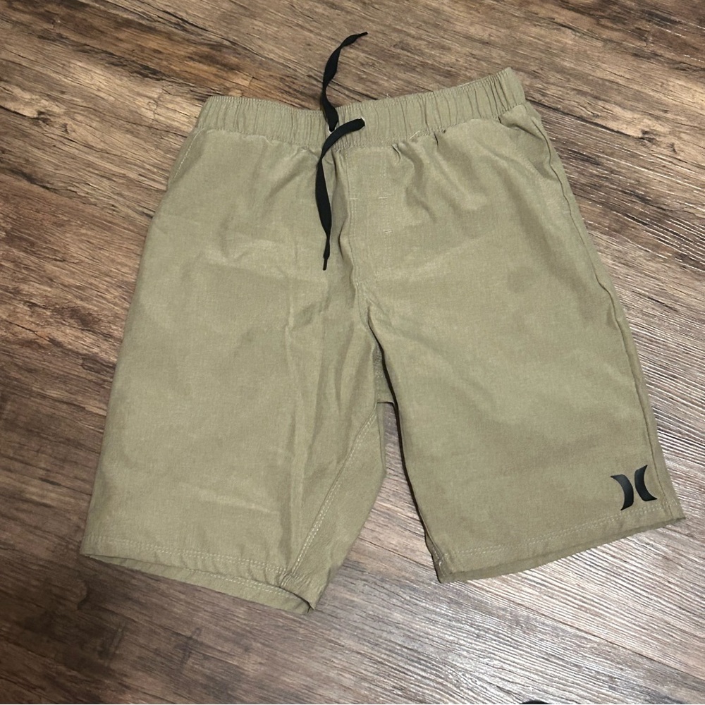Boys khaki Hurley shorts